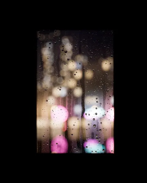 Rain on Glass, a scene in Everdust
